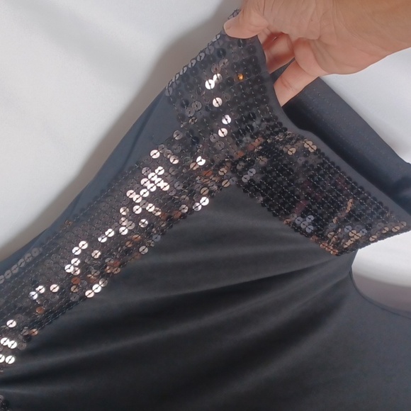 Elle Black sequined mini dress - Picture 3 of 7